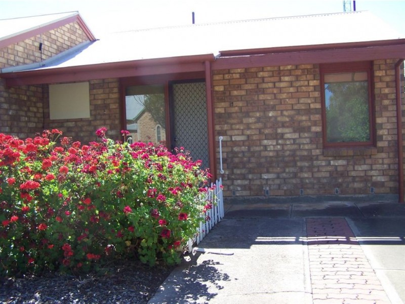 1-4 High St, Gladstone SA 5473