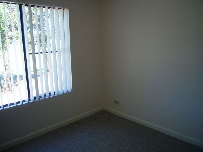 4/8 Beare St, Clare SA 5453