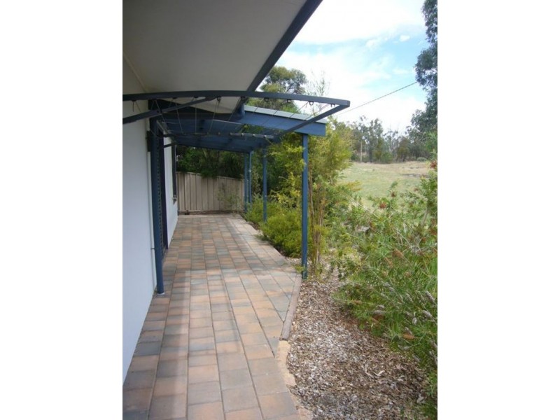 3/8 Beare St, Clare SA 5453