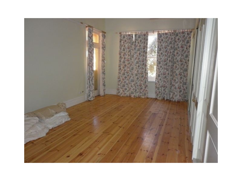 35 Cockburn Rd, Jamestown SA 5491
