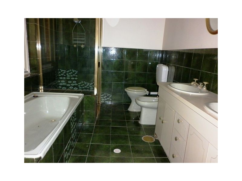 35 Cockburn Rd, Jamestown SA 5491