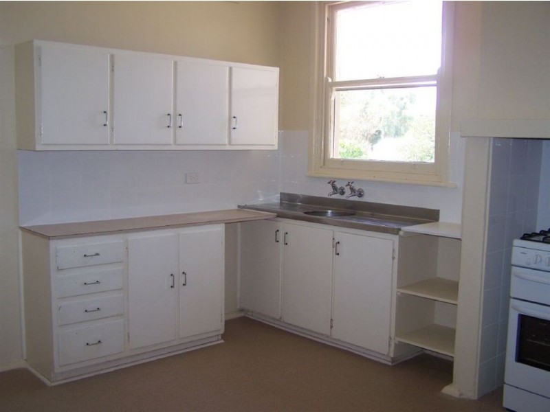 12 Giles Street, Crystal Brook SA 5523