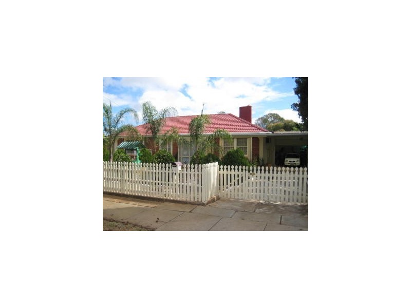 31 Bloomfield Crescent, Elizabeth Downs SA 5113