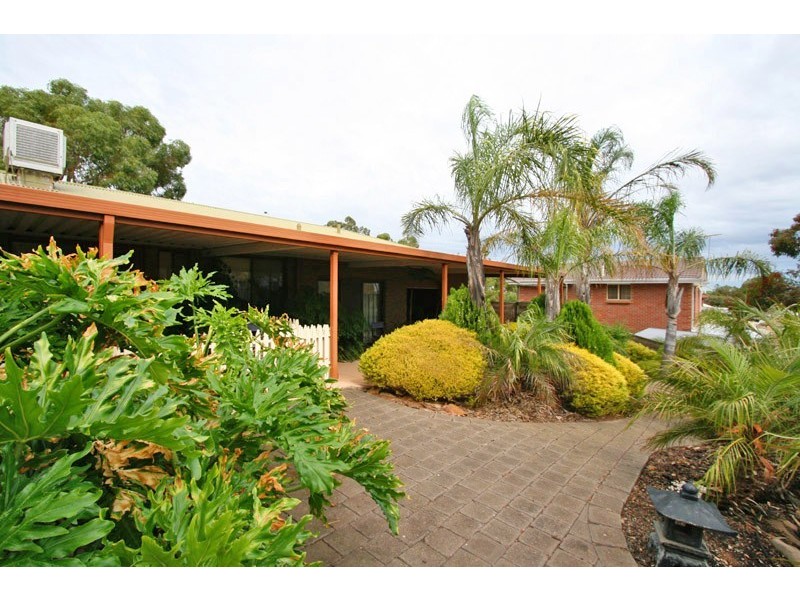65 Coomurra Drive, Salisbury Heights SA 5109