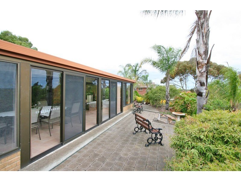 65 Coomurra Drive, Salisbury Heights SA 5109