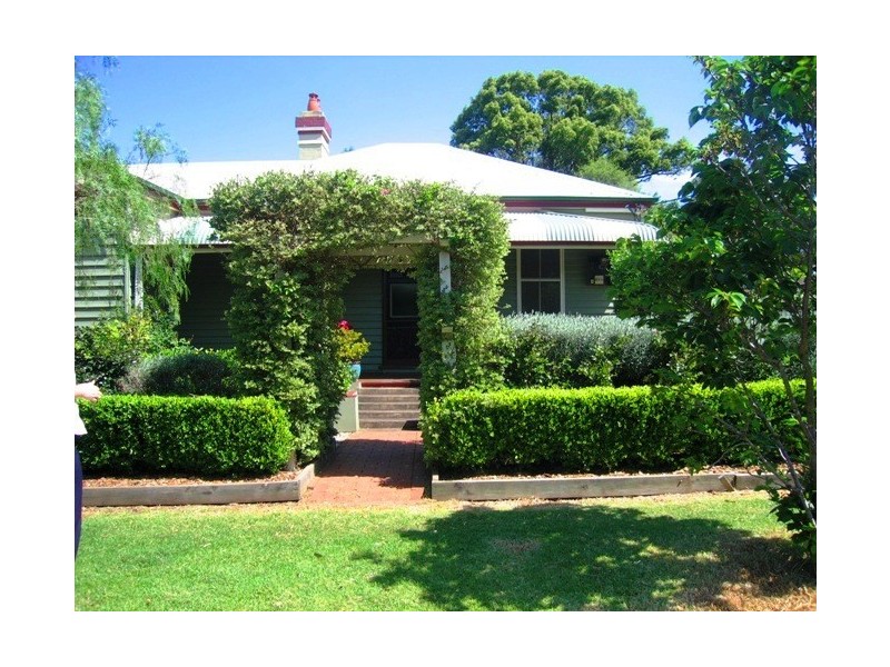 54 Albert Street, Berry NSW 2535