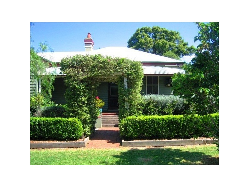 54 Albert Street, Berry NSW 2535