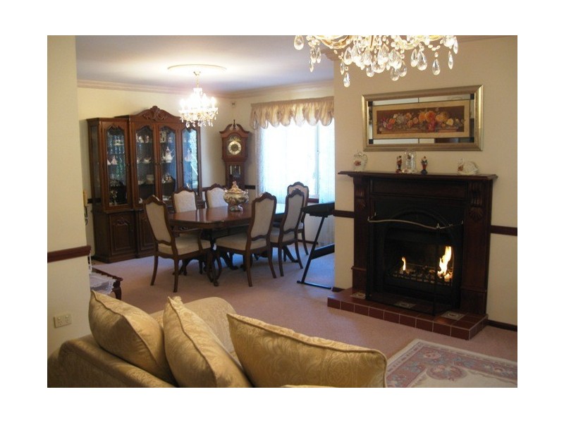 18 Kentia Cres, Berry NSW 2535