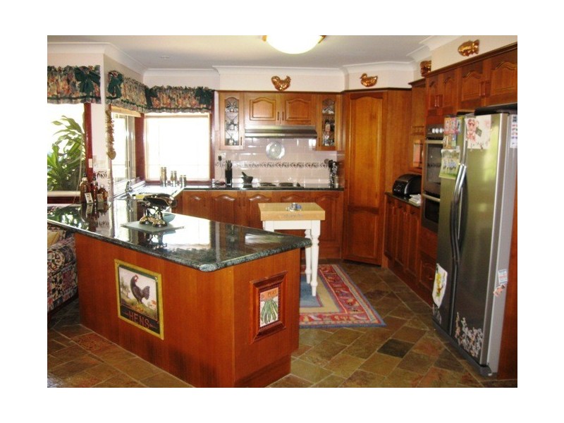 18 Kentia Cres, Berry NSW 2535