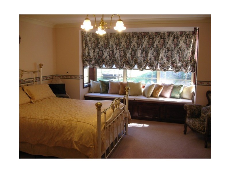 18 Kentia Cres, Berry NSW 2535