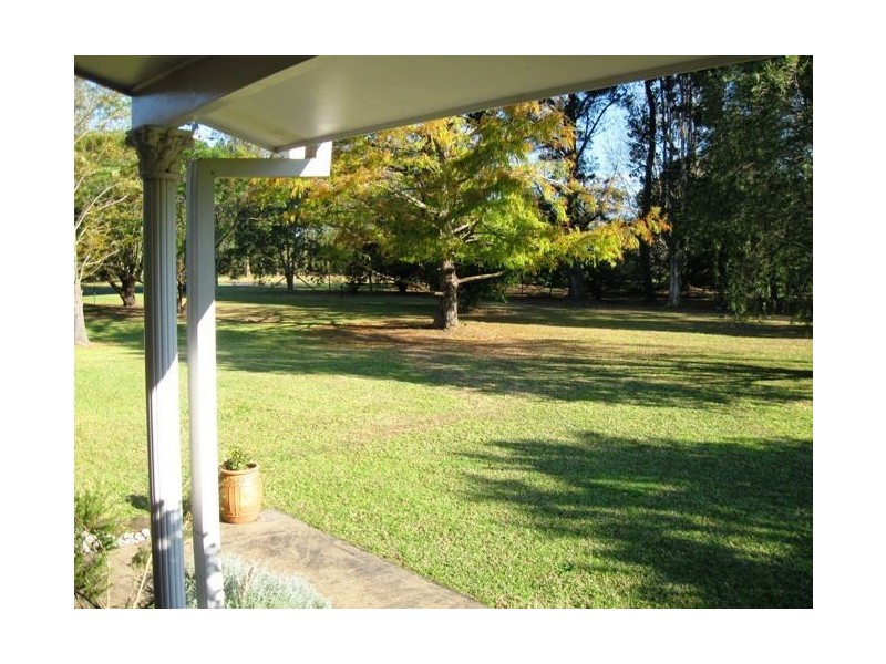 1 Kentia Cres, Berry NSW 2535