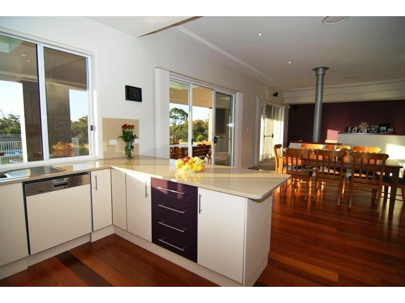 2  1413 Naval College Road, Vincentia NSW 2540