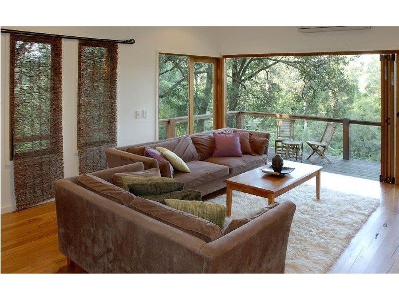 11 Cullen Cres, Kangaroo Valley NSW 2577