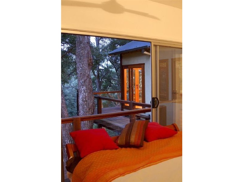 11 Cullen Cres, Kangaroo Valley NSW 2577