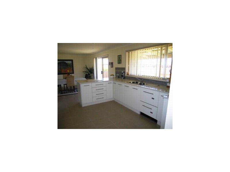 28 Ashworth Place Campbells Run -, Berry NSW 2535