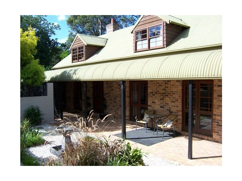 8 Evison Close, Cambewarra NSW 2540