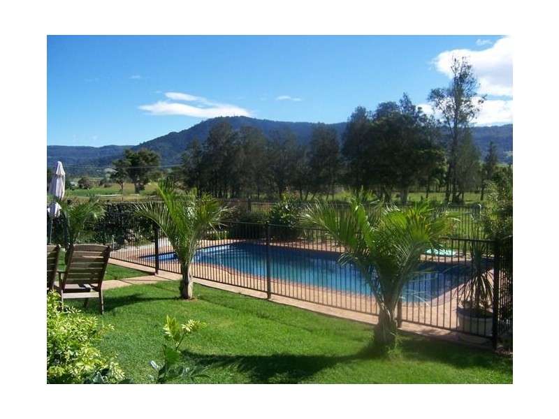 1087a Meroo Road, Meroo Meadow NSW 2540