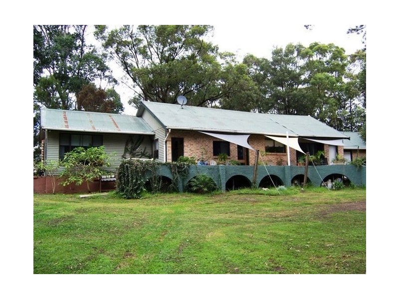 C90 Princes Highway, Bomaderry NSW 2541