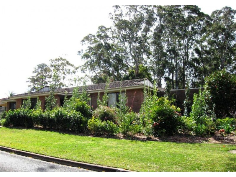 2 Windsor Drive, Berry NSW 2535