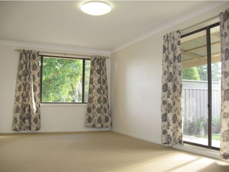 2 Windsor Drive, Berry NSW 2535