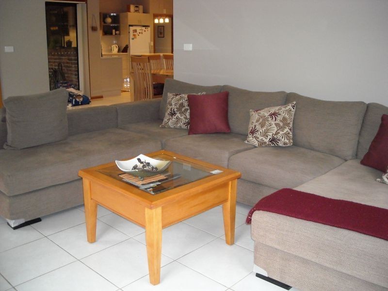 8 Lincorn Drive, Bangalee NSW 2541