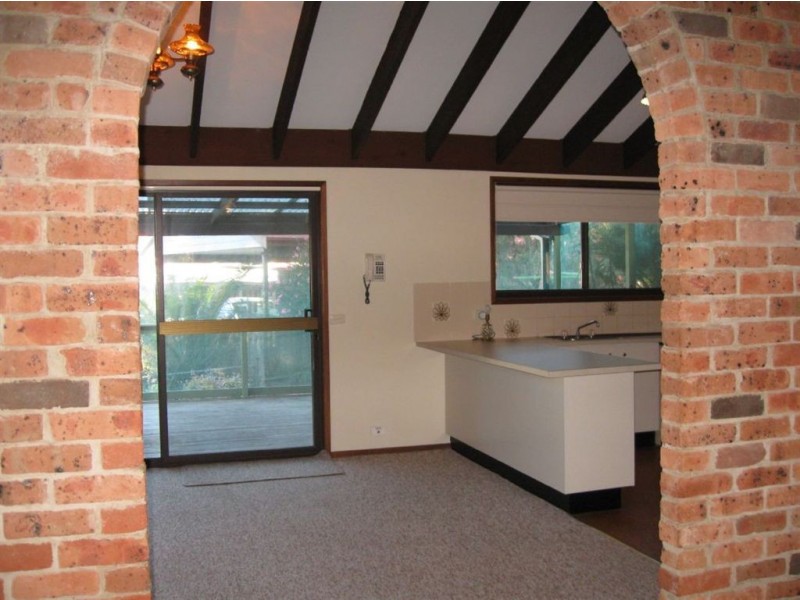 41 Windsor Drive, Berry NSW 2535