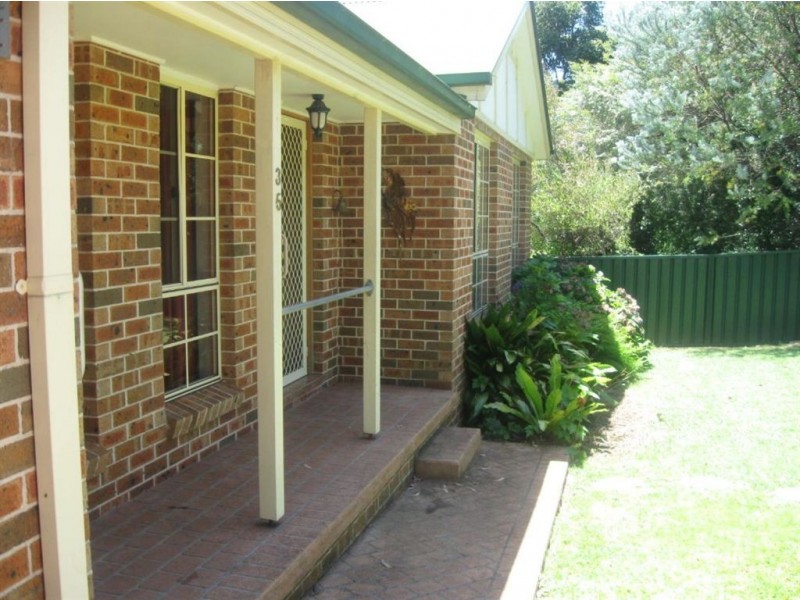 35 Windsor Drive, Berry NSW 2535