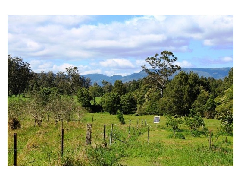 18 Bassett Road, Kangaroo Valley NSW 2577