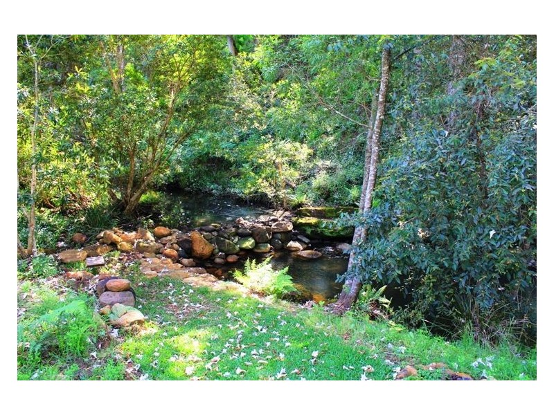 18 Bassett Road, Kangaroo Valley NSW 2577