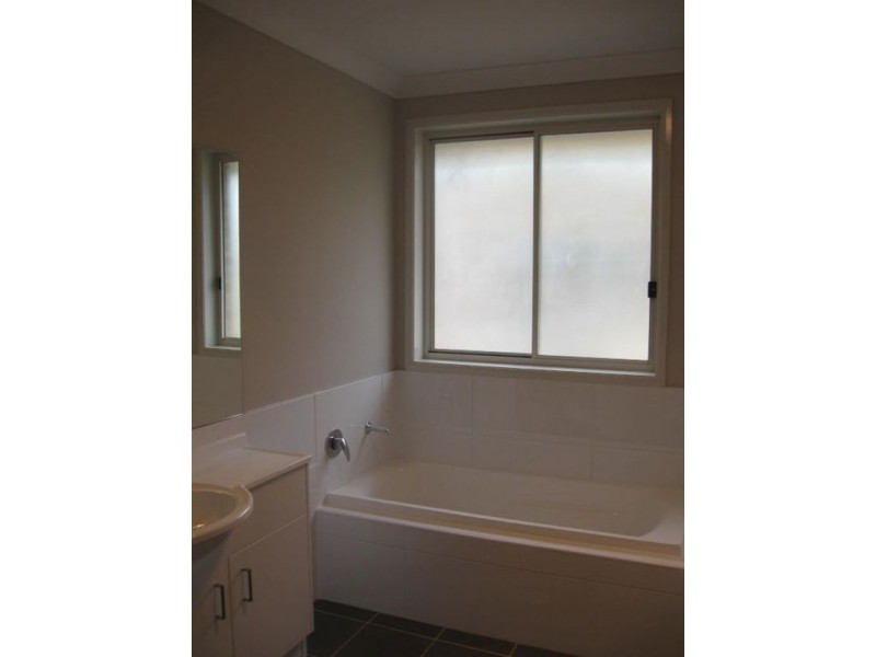 16 Huntingdale Park Road, Berry NSW 2535