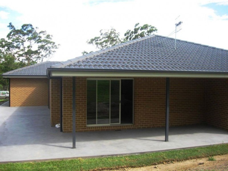 16 Huntingdale Park Road, Berry NSW 2535