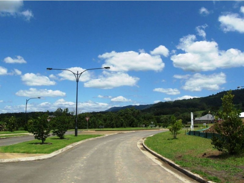 16 Huntingdale Park Road, Berry NSW 2535