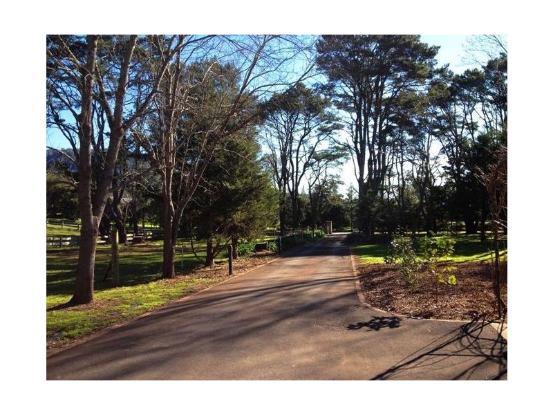 170 Walkers Lane, Kangaroo Valley NSW 2577
