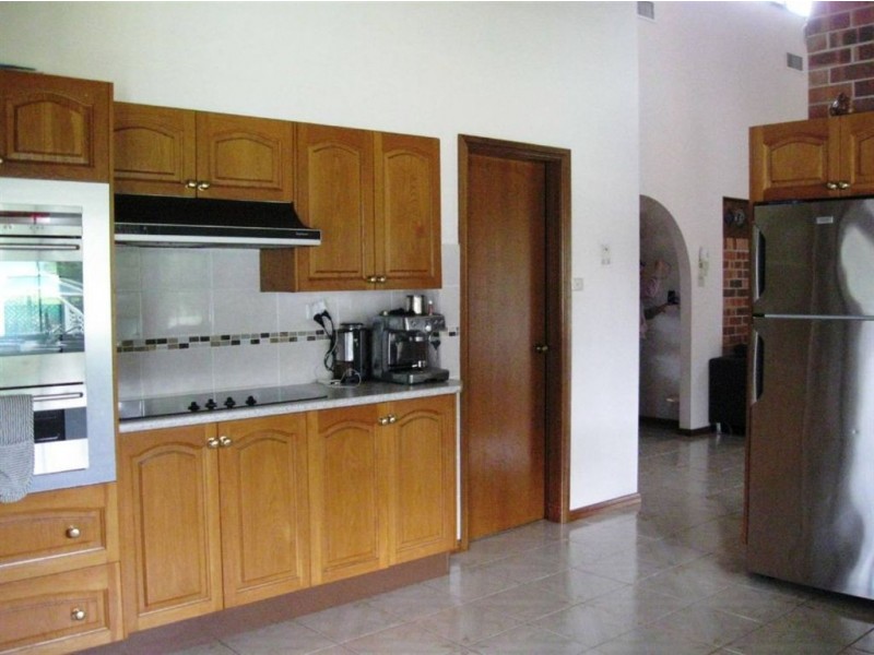 5 Gwenda Avenue, Berry NSW 2535