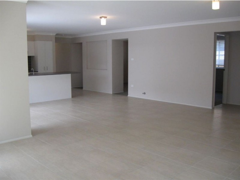 16 Huntingdale Park Road, Berry NSW 2535