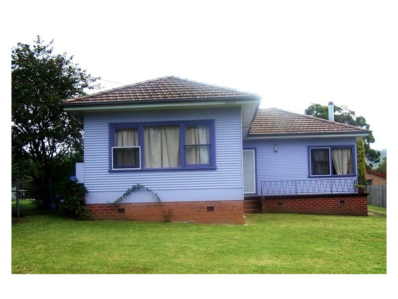 37 George St, Berry NSW 2535