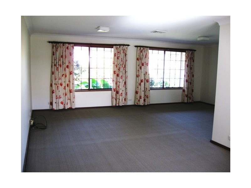 55 Queen St, Berry NSW 2535