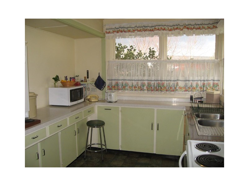 166 Main street, Sheffield TAS 7306
