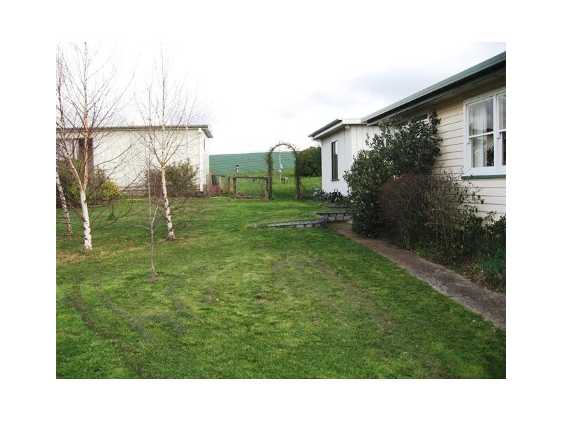166 Main street, Sheffield TAS 7306