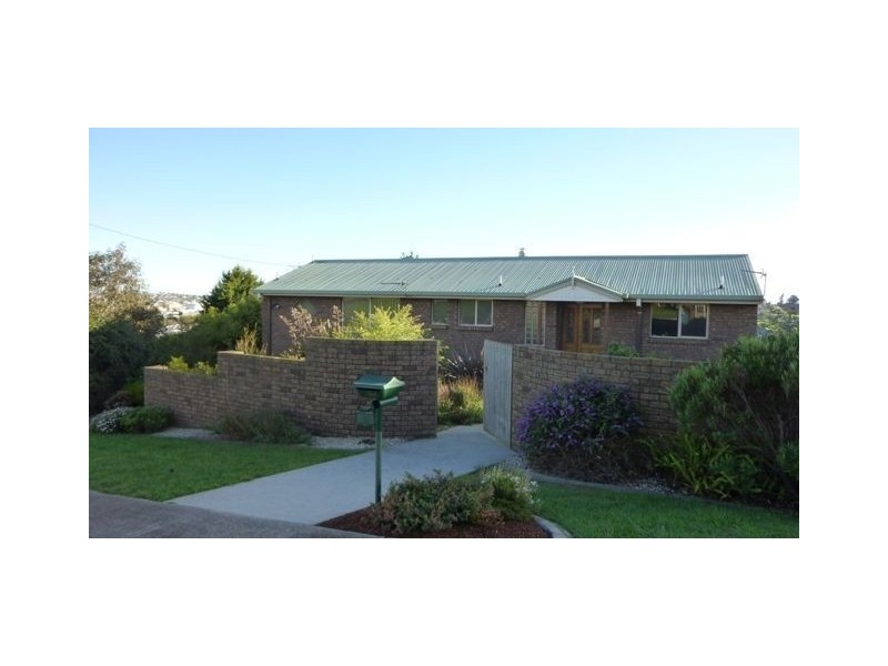 43 Young Street, East Devonport TAS 7310
