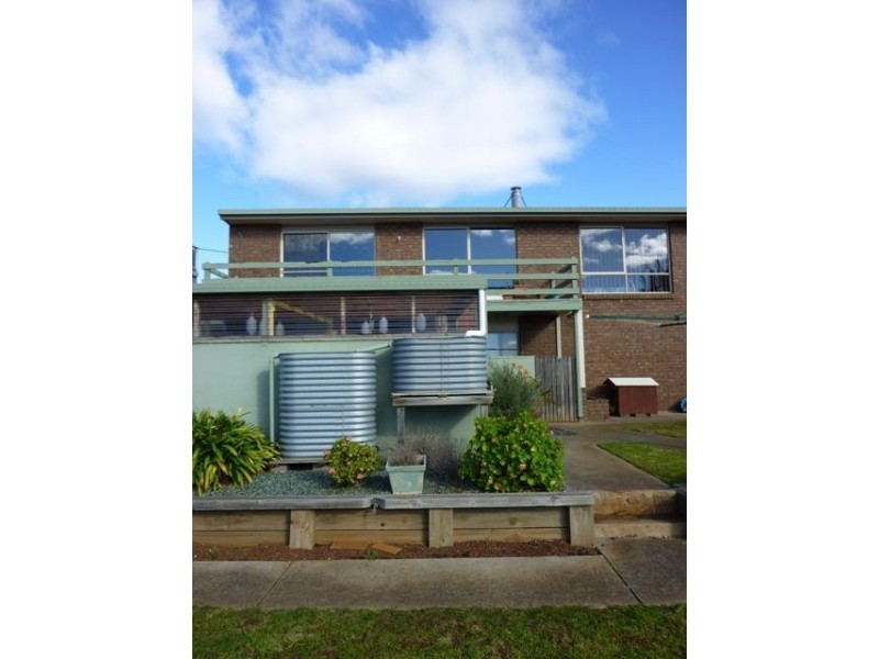 43 Young Street, East Devonport TAS 7310