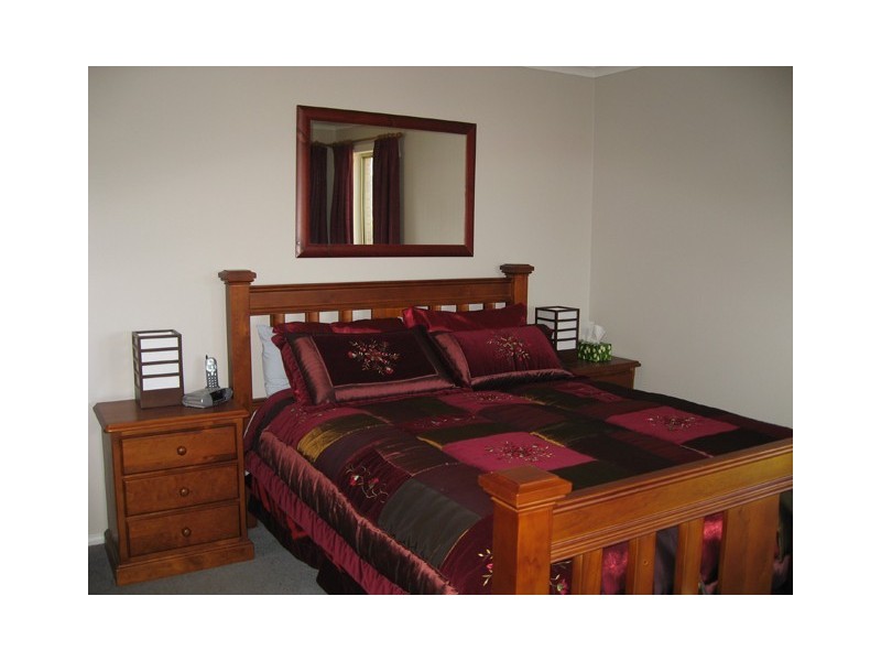 16 Highfield Road, Ambleside TAS 7310