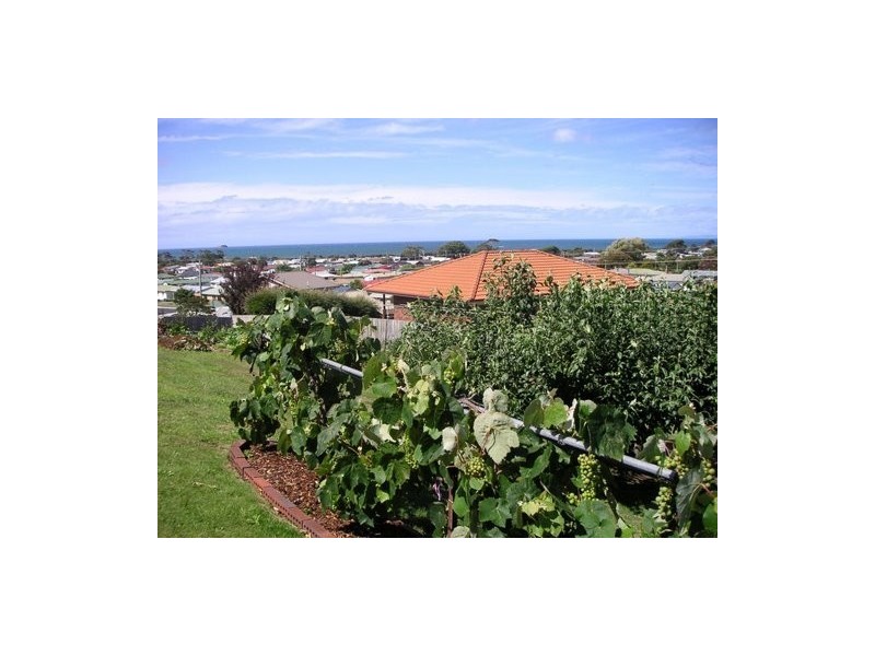 56 Clara Street, Ulverstone TAS 7315