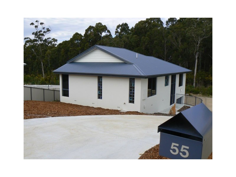 55A Penuambul Drive, Devonport TAS 7310