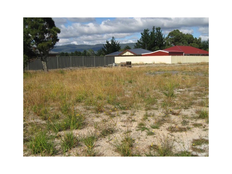 31 Earl Grove, Latrobe TAS 7307