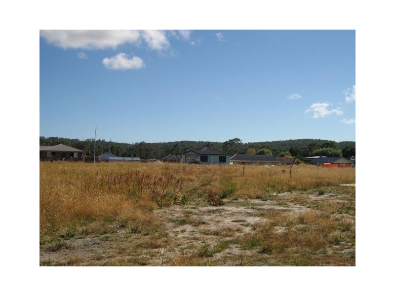 31 Earl Grove, Latrobe TAS 7307