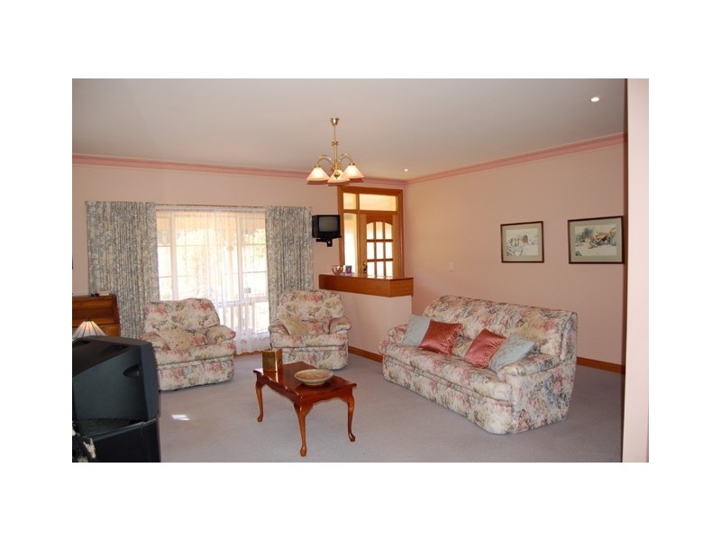 19 Dumbleton Street, Hawley Beach TAS 7307