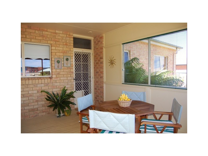 19 Dumbleton Street, Hawley Beach TAS 7307