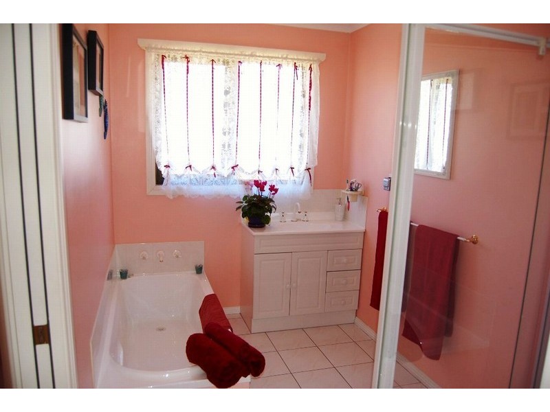 123 Charles Street, Squeaking Point TAS 7307