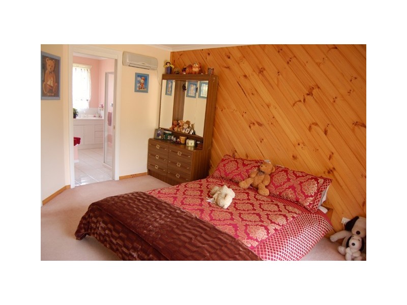 123 Charles Street, Squeaking Point TAS 7307